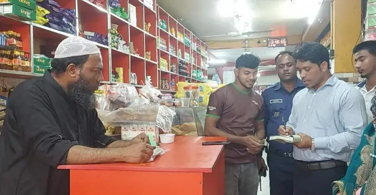 পরিত্যক্ত জমি থেকে আধুনিক খেলার মাঠ: সমাজসেবক তুহিনের অনন্য উদ্যোগ