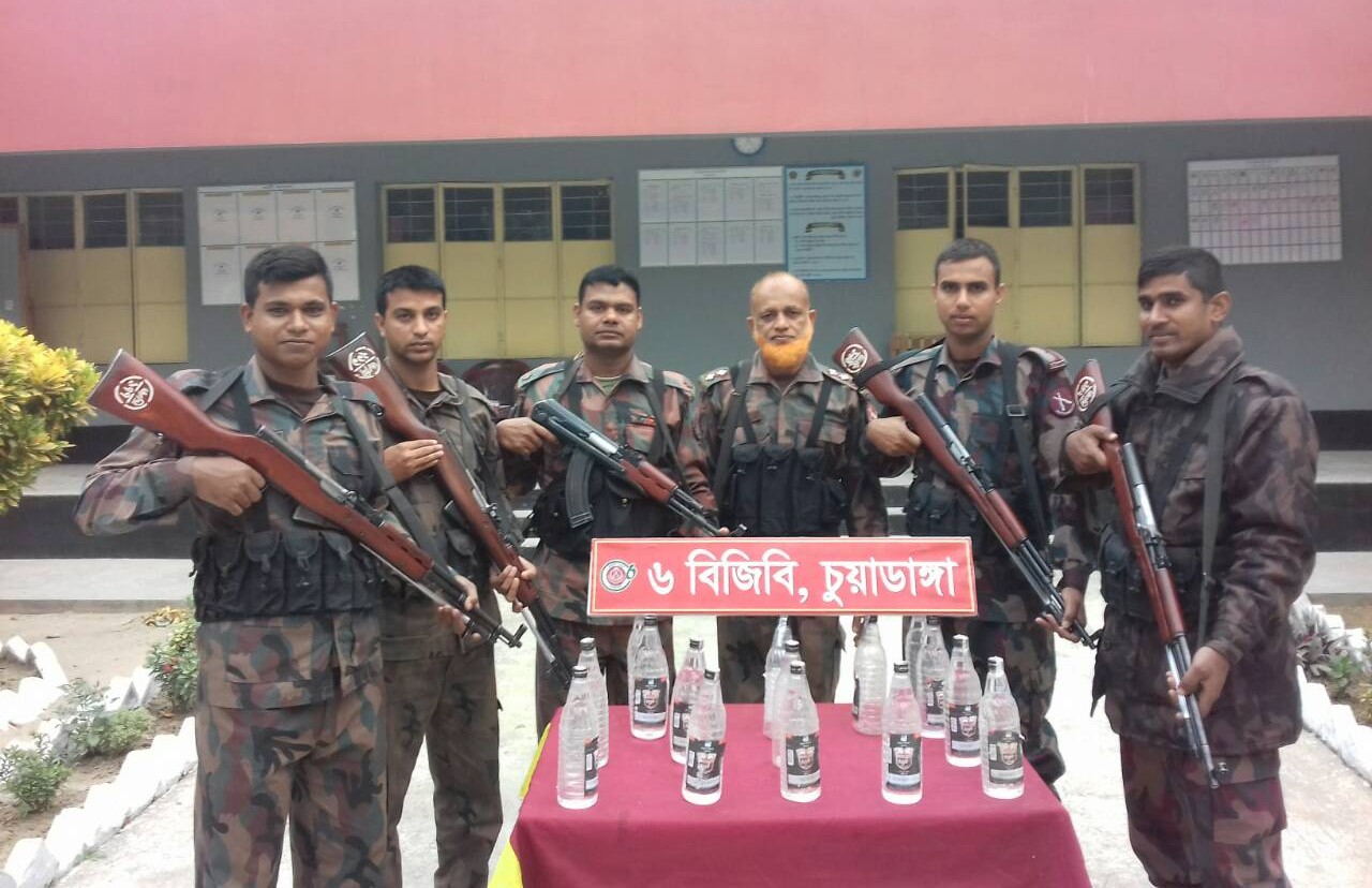 চুয়াডাঙ্গায় বিজিবির অভিযানে ৫৫ লাখ টাকার  চোরাচালান জব্দ