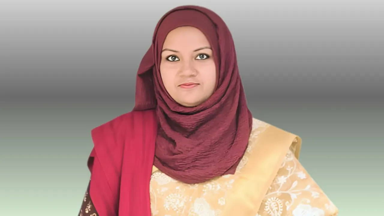 বরিশালে শ্রেষ্ঠ শ্রেণি শিক্ষক বেতাগীর জুয়েলী