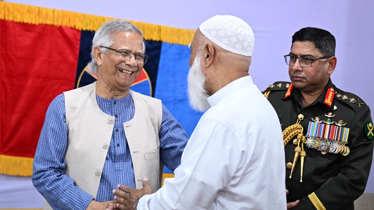 প্রধান উপদেষ্টা ও খালেদা জিয়ার সঙ্গে জামায়াত আমিরের সাক্ষাৎ