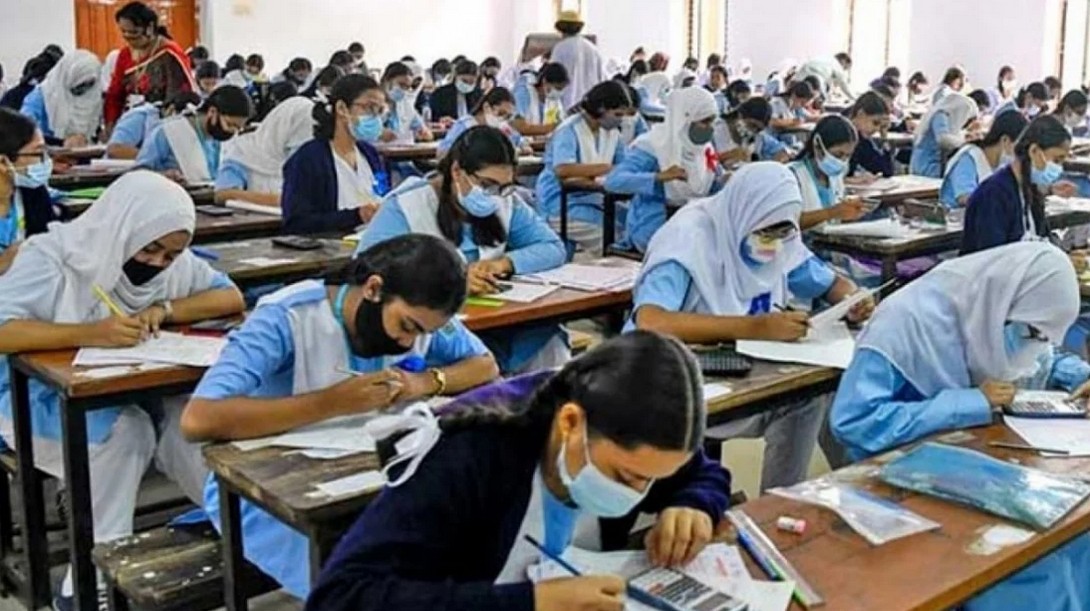 স্থগিত এইচএসসি পরীক্ষার সূচি প্রকাশ