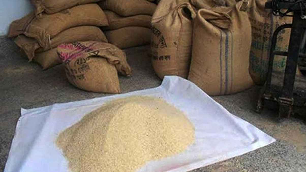 ৭৭ টন চাল ওএমএস ডিলারের গুদাম থেকে উদ্ধার