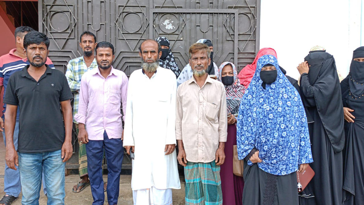 সহজ শর্তে ঋণের প্রলোভন, সর্বস্ব হারাল শতাধিক গ্রাহক