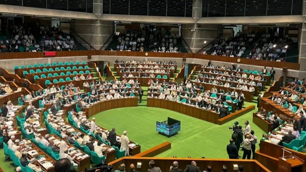 সংরক্ষিত নারী আসন: বিএনপি-জামায়াত কে কতটি পাবে?