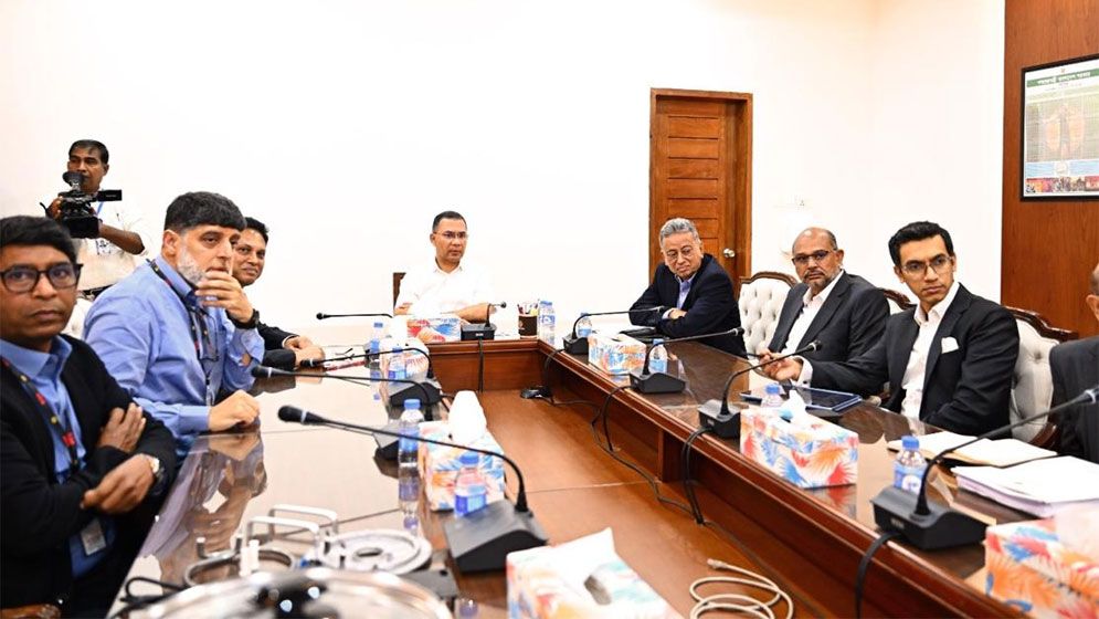 জ্বালানি সংকট নিরসনে ৩ নির্দেশনা প্রধানমন্ত্রীর